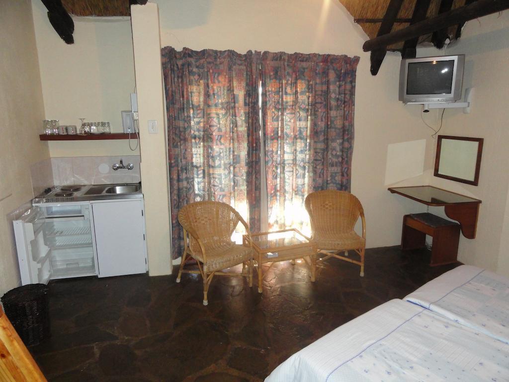 Airport Lodge Voigtland Bagian luar foto