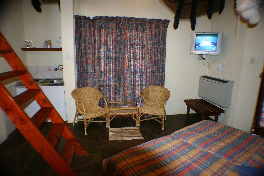 Airport Lodge Voigtland Bagian luar foto